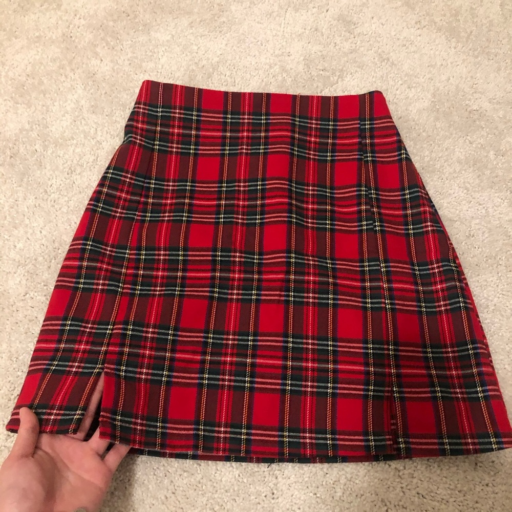 Brandy Melville Plaid Cara Skirt
